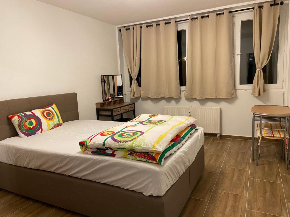 Apartment In Zentrum Krefeld Esterno foto